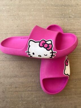 Hello Kitty Girl’s Hot Pink Slide Sandals